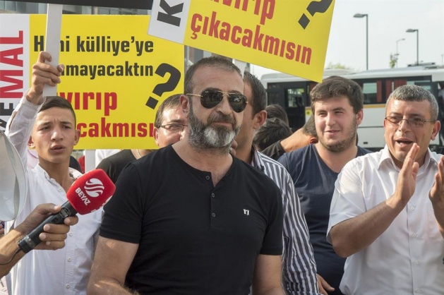 CHP Binası önünde protesto - 1