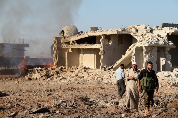 IŞİD bomba yüklü araçlarla saldırdı - 833