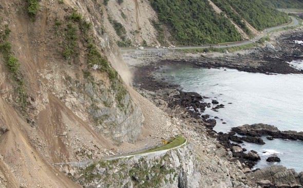 Kıyıya vuran şey herkesi şaşırttı! - 12