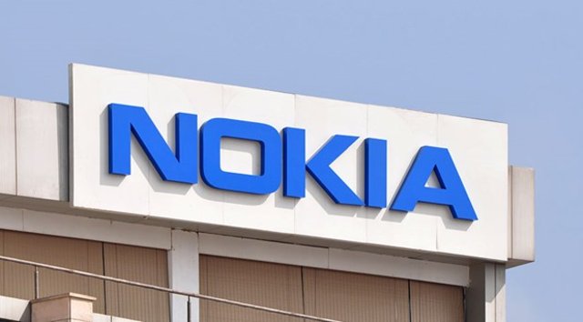 Efsane geri döndü! Nokia'nın yeni modeli satışa çıkıyor - 10