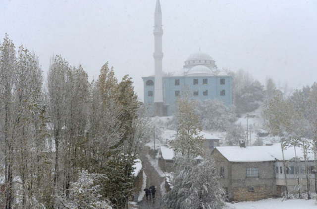 Meteoroloji uyardı! 10 ilde kuvvetli kar yağışı olacak - 18