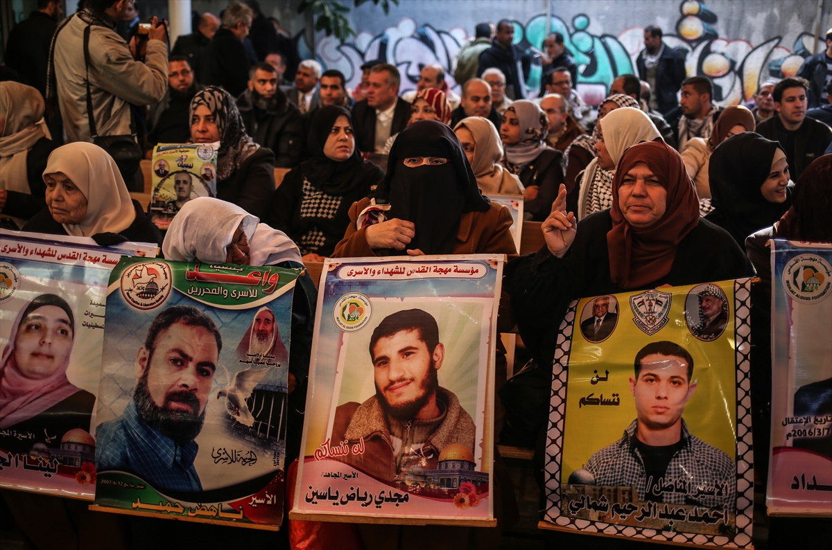 İsrail hapishanelerindeki Filistinlilere destek gösterisi - 5