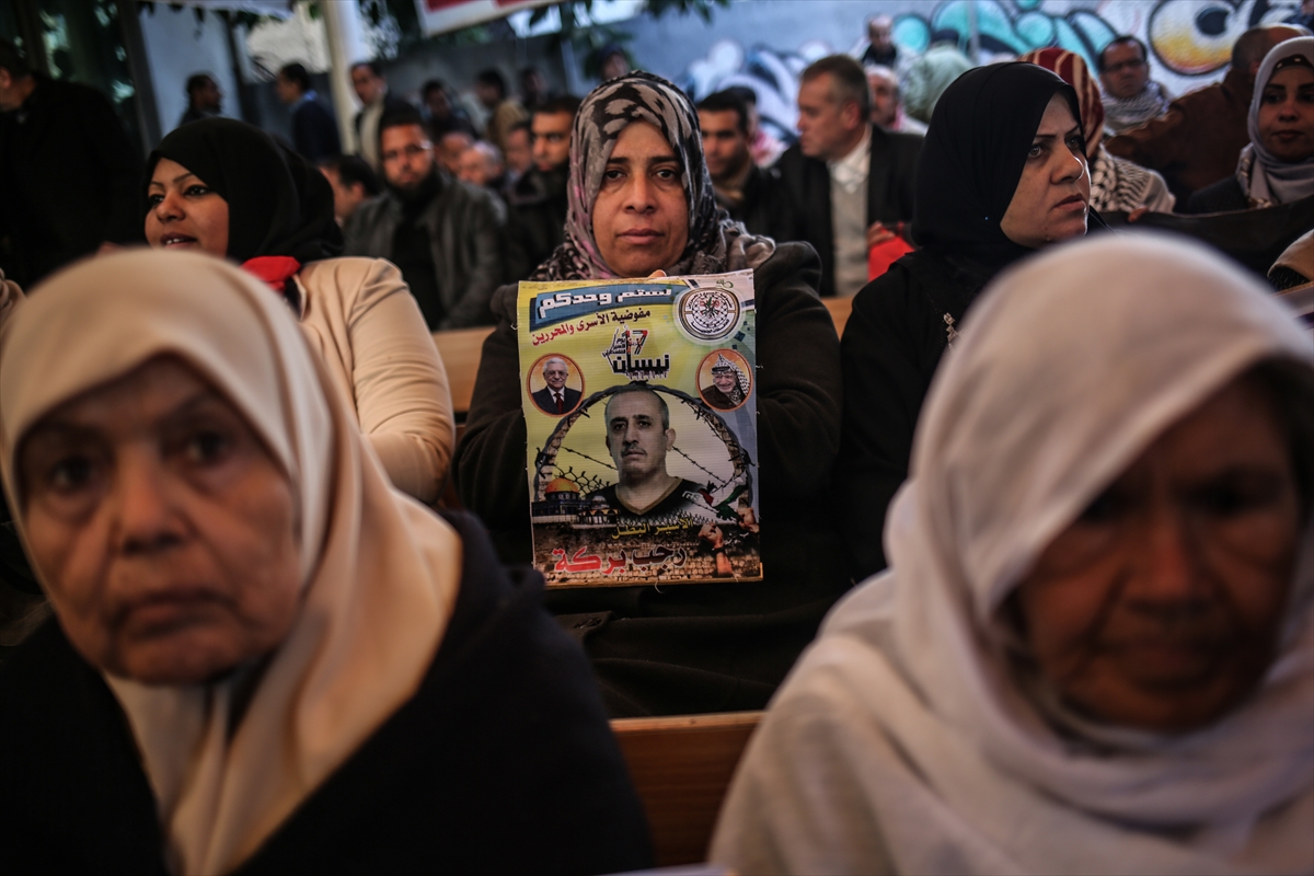 İsrail hapishanelerindeki Filistinlilere destek gösterisi - 6