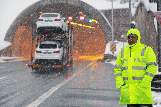 Bugün ve yarın kar tatili ilan edilen şehirler - 6