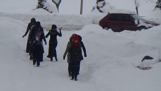 Bugün ve yarın kar tatili ilan edilen şehirler - 18