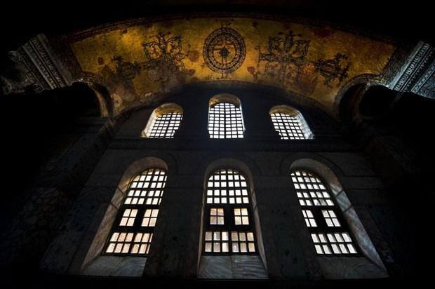 Ayasofya'nın gizemli işaretleri - 24
