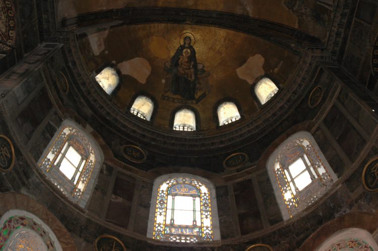 Ayasofya'nın gizemli işaretleri - 34