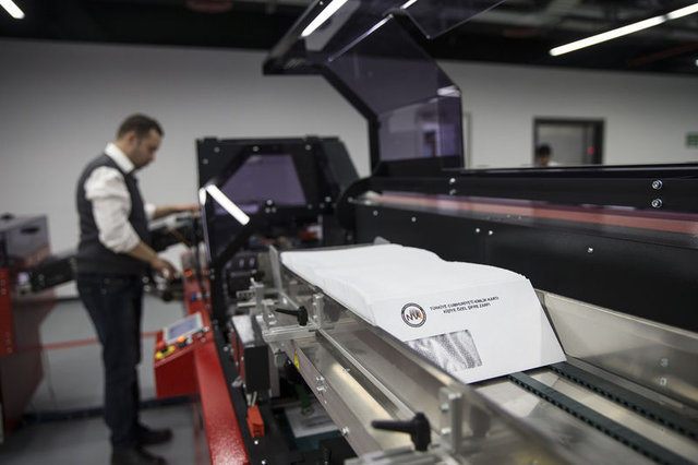 Yeni kimlikler ne zaman dağıtılacak? - 15