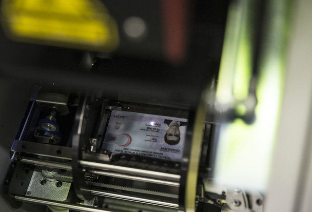 Yeni kimlikler ne zaman dağıtılacak? - 30