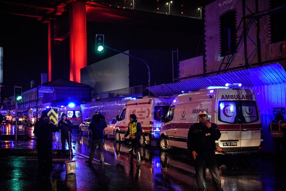 İstanbul'daki saldırı sonrası olay yerinden ilk görüntüler - 41