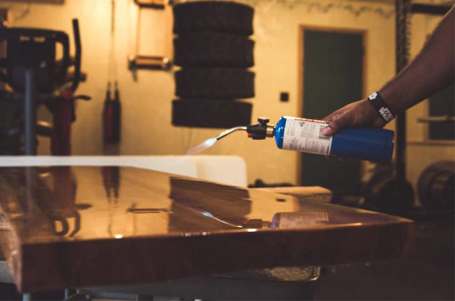 110 yıllık piyanoyu bakın neye dönüştürdü - 13