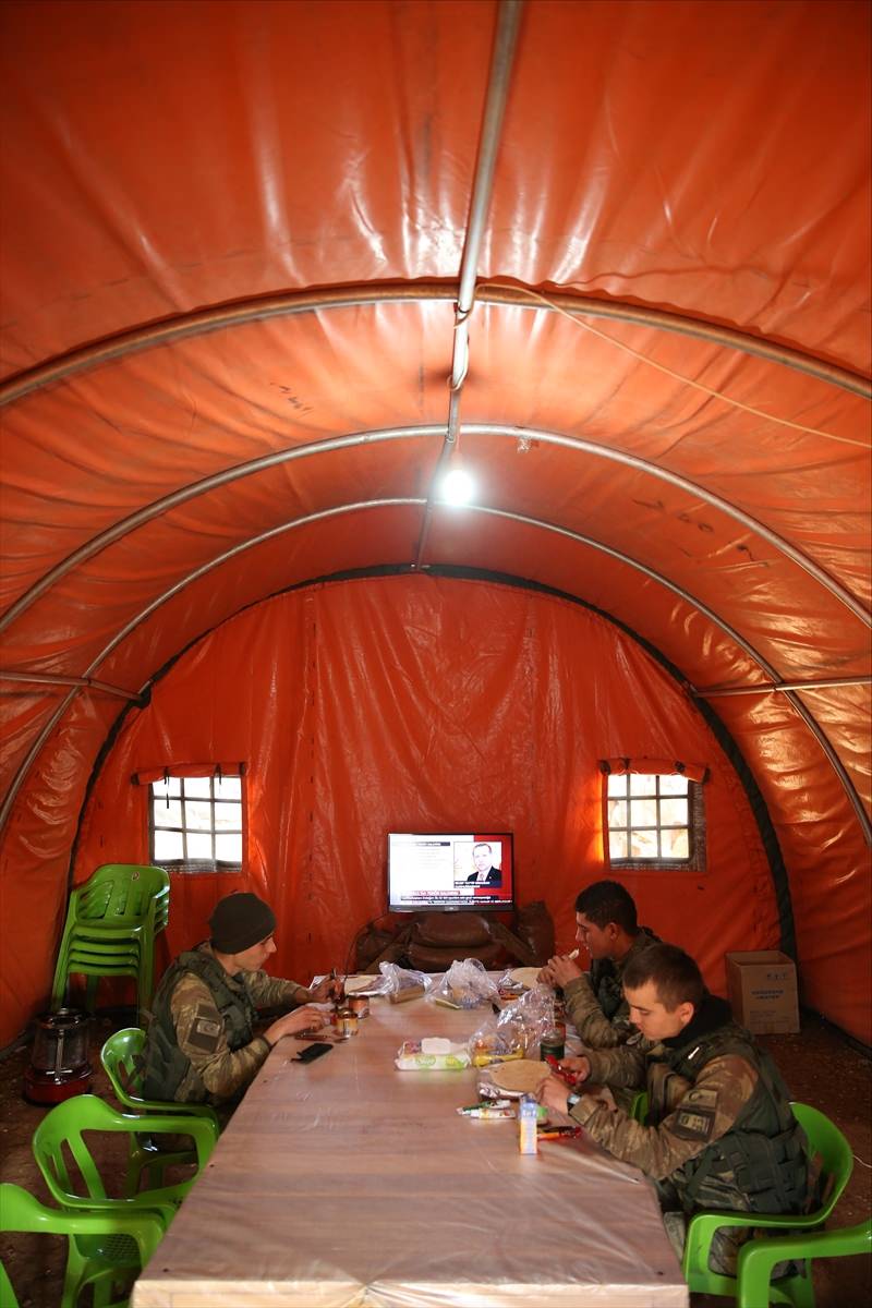 İşte Fırat Kalkanı'ndaki askerlerin yaşamı - 32