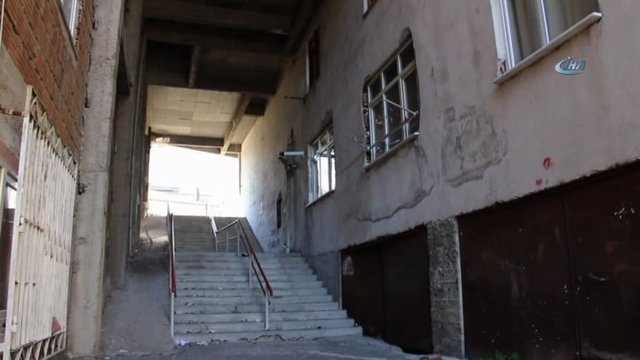 Bu sokağa girenler şaşkına dönüyor! - 6