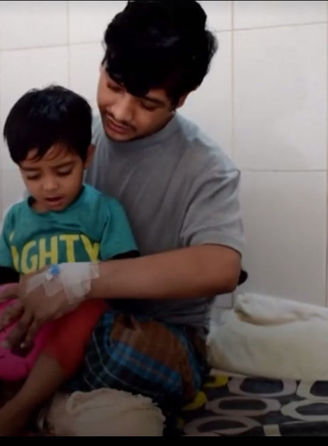 'Ağaç adam' tedavi oldu! - 7