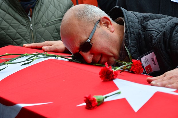 Fırat Kalkanı şehidine veda - 8