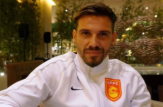 Başakşehir, dünyaca ünlü yıldıza imza attırdı! - 14