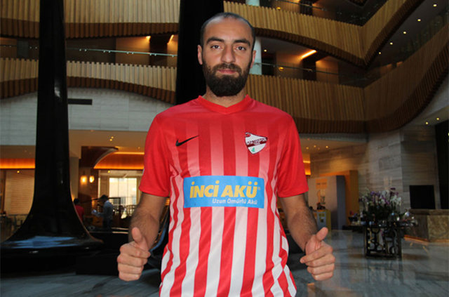 Başakşehir, dünyaca ünlü yıldıza imza attırdı! - 58