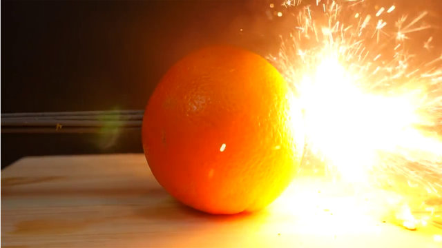 Maytap geçirdiği şeyleri ateşe verdi! - 7