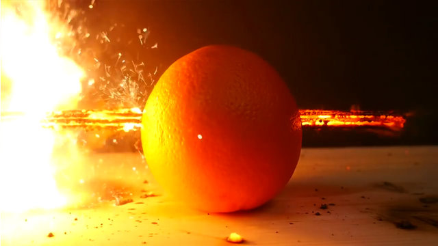 Maytap geçirdiği şeyleri ateşe verdi! - 10