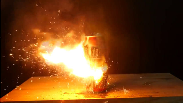 Maytap geçirdiği şeyleri ateşe verdi! - 47