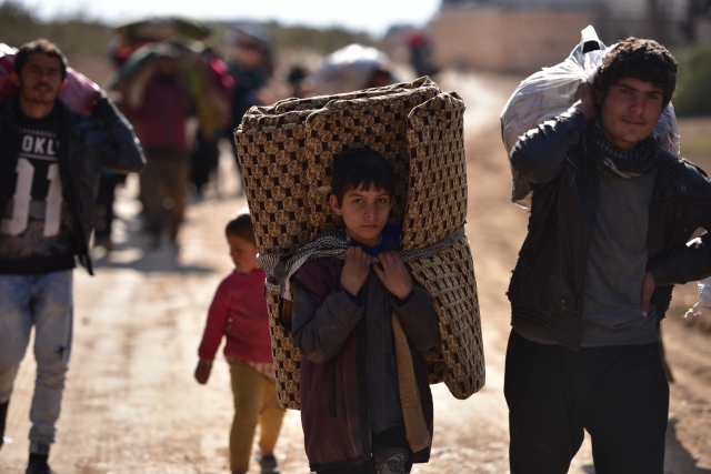 Muhalifler sivillere sığınak oldu - 38