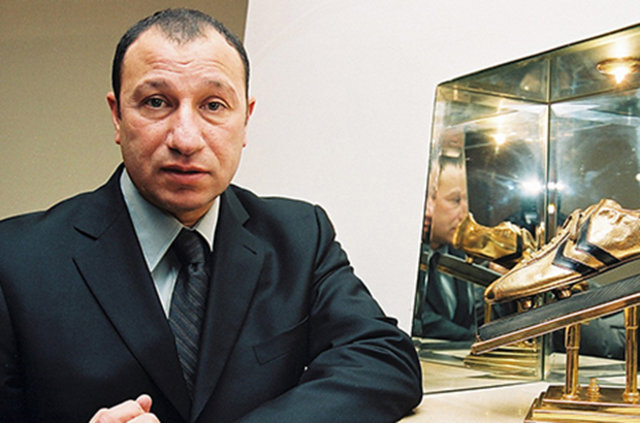 IFFHS 48 futbol efsanesini açıkladı - 19