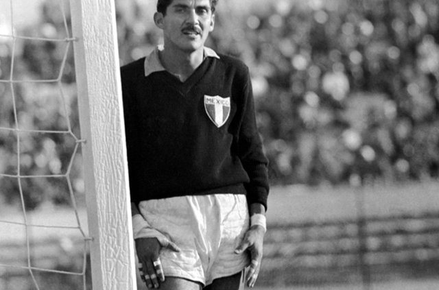 IFFHS 48 futbol efsanesini açıkladı - 23