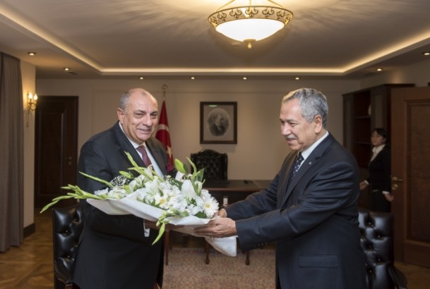 Arınç görevi Türkeş'e teslim etti - 8