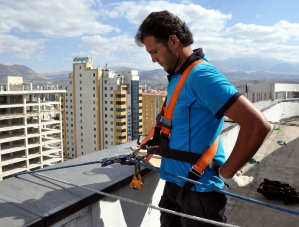 Modern binaların 'dağcıları' - 5