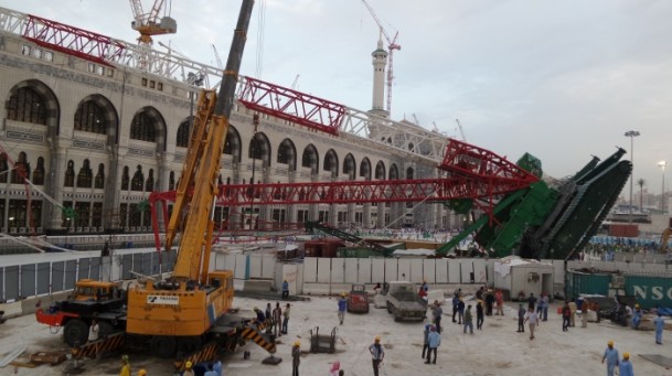 Mekke’deki vinç kazasının izleri ortaya çıktı - 11