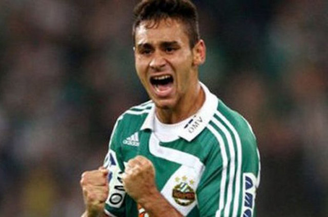 Ünlü futbolcuların eski halleri - 17