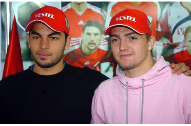 Ünlü futbolcuların eski halleri - 25