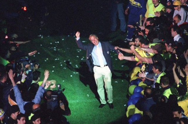 Ünlü futbolcuların eski halleri - 48