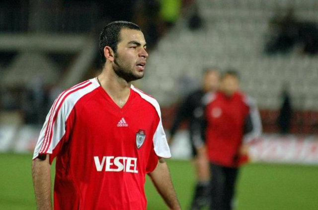 Ünlü futbolcuların eski halleri - 74