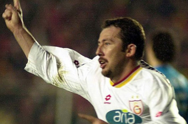 Ünlü futbolcuların eski halleri - 79