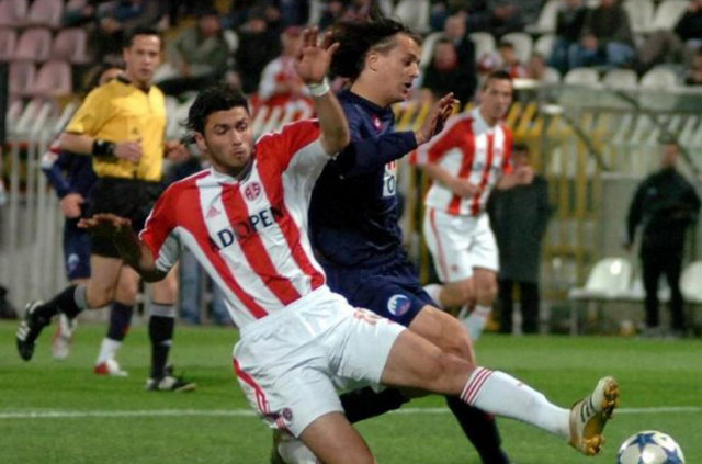 Ünlü futbolcuların eski halleri - 77