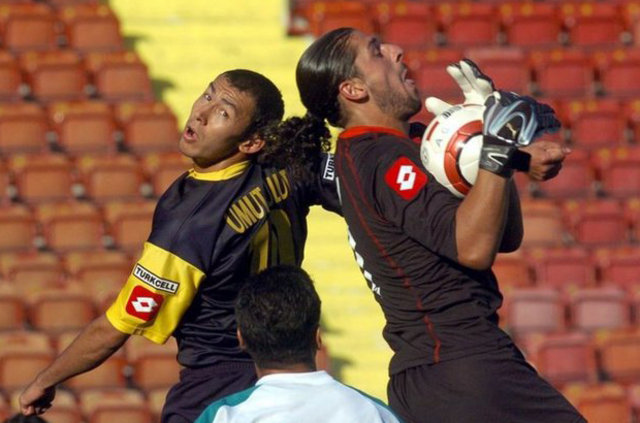 Ünlü futbolcuların eski halleri - 84