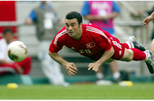 Ünlü futbolcuların eski halleri - 90