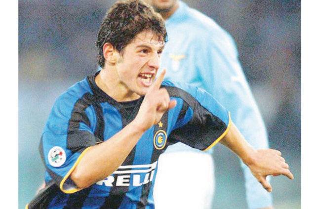 Ünlü futbolcuların eski halleri - 94