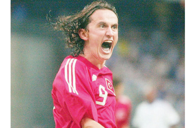 Ünlü futbolcuların eski halleri - 95