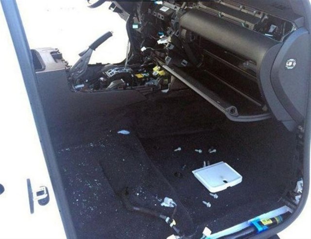 Belediye başkanının alanına park edince... - 28