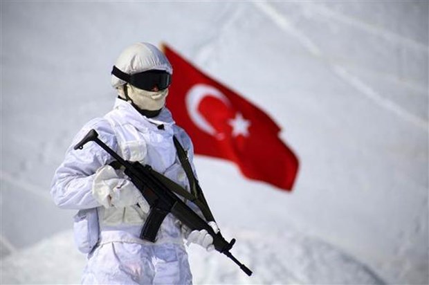 Komando adaylarının zorlu eğitimi - 1