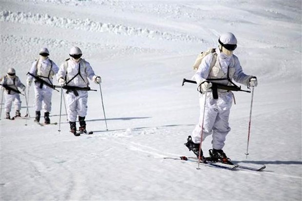 Komando adaylarının zorlu eğitimi - 14