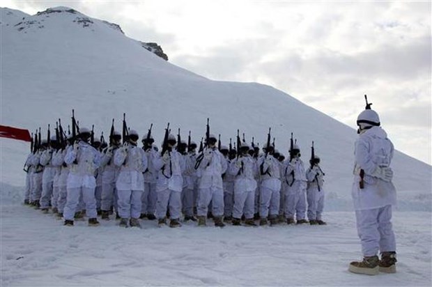Komando adaylarının zorlu eğitimi - 18