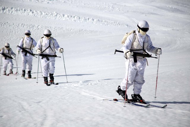 Komando adaylarının zorlu eğitimi - 21
