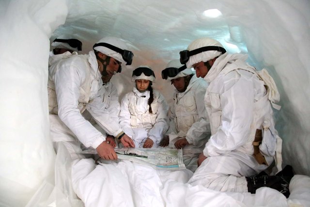 Komando adaylarının zorlu eğitimi - 26