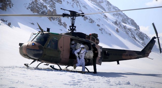 Komando adaylarının zorlu eğitimi - 28