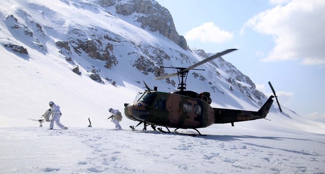 Komando adaylarının zorlu eğitimi - 36