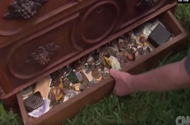 Bit pazarından aldı, içinden servet çıktı! - 4