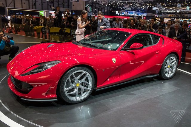İşte Ferrari'nin yeni canavarı! - 3
